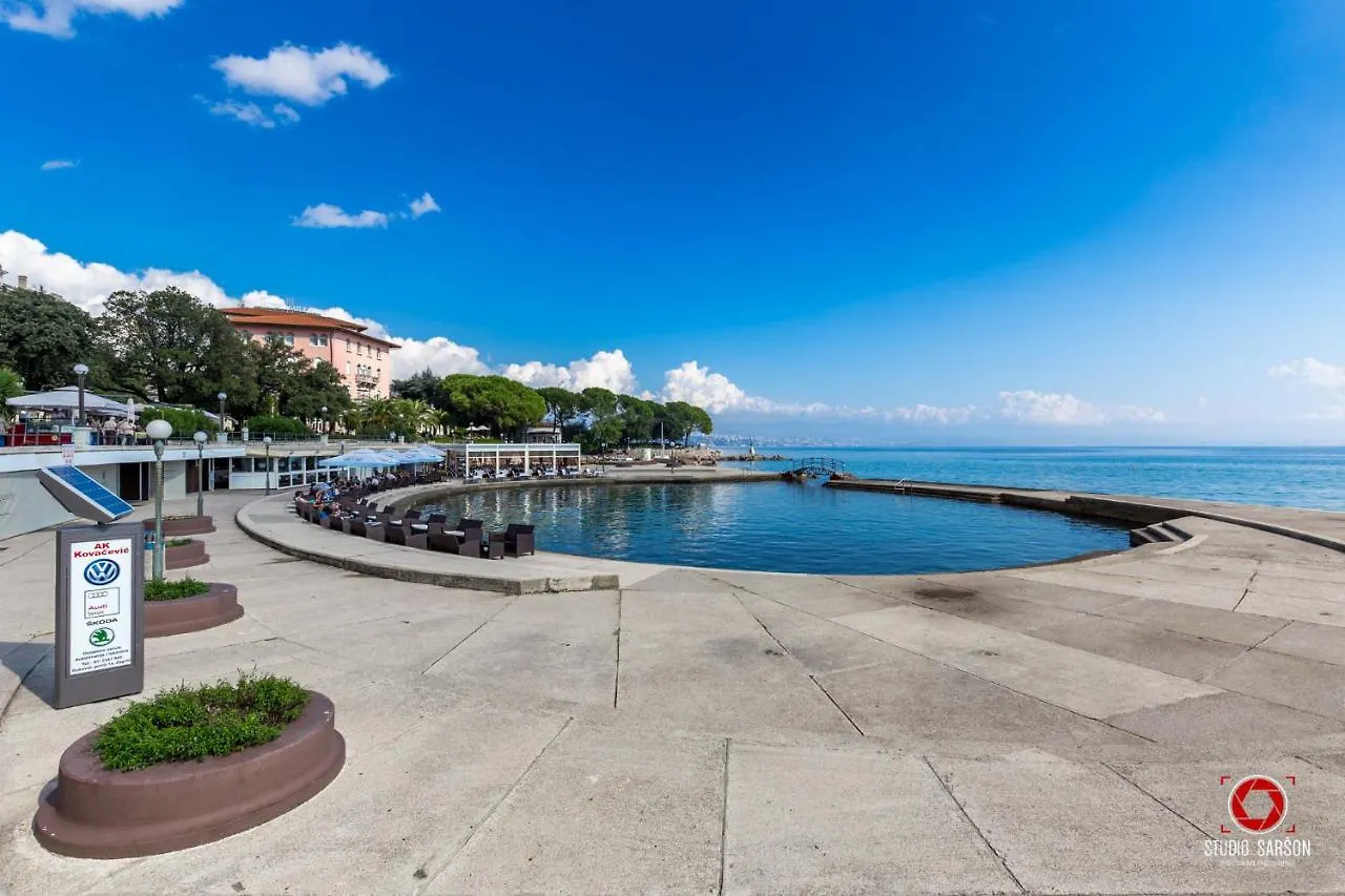 Ola II Opatija Luxury Apartments